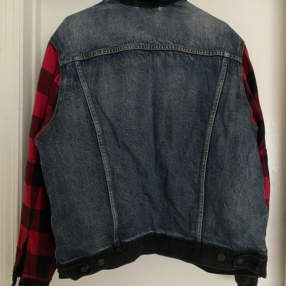 LEVI’S // jacket - Picture 3 of 8